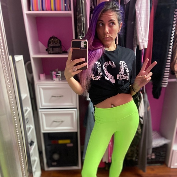 Meet your Posher, Meaghan - Picture 3 of 3